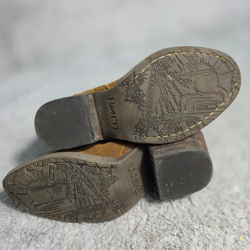 BORN‎ Alana Rustic Distressed Suede Ankle Western Booties Boots Women  7M